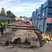 Разгрузка и установка в цехе печи для производства вольфрама, общий массой 105 тонн