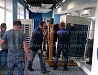 Разгрузка оборудования в оконный проем на 3-ем этаже здания, в условиях ограниченного пространства